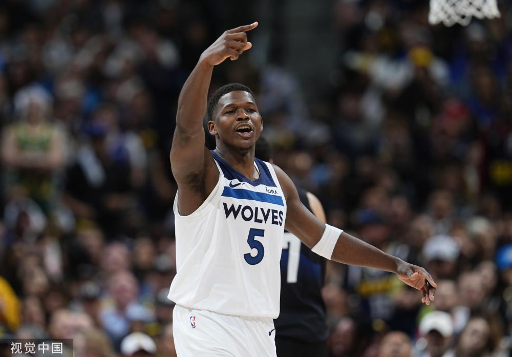 赛中更多这 赛中更多这