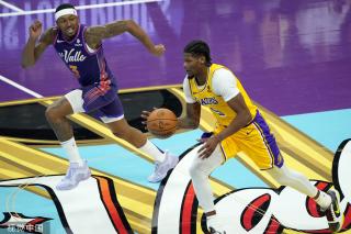 献一场场精 献一场场精