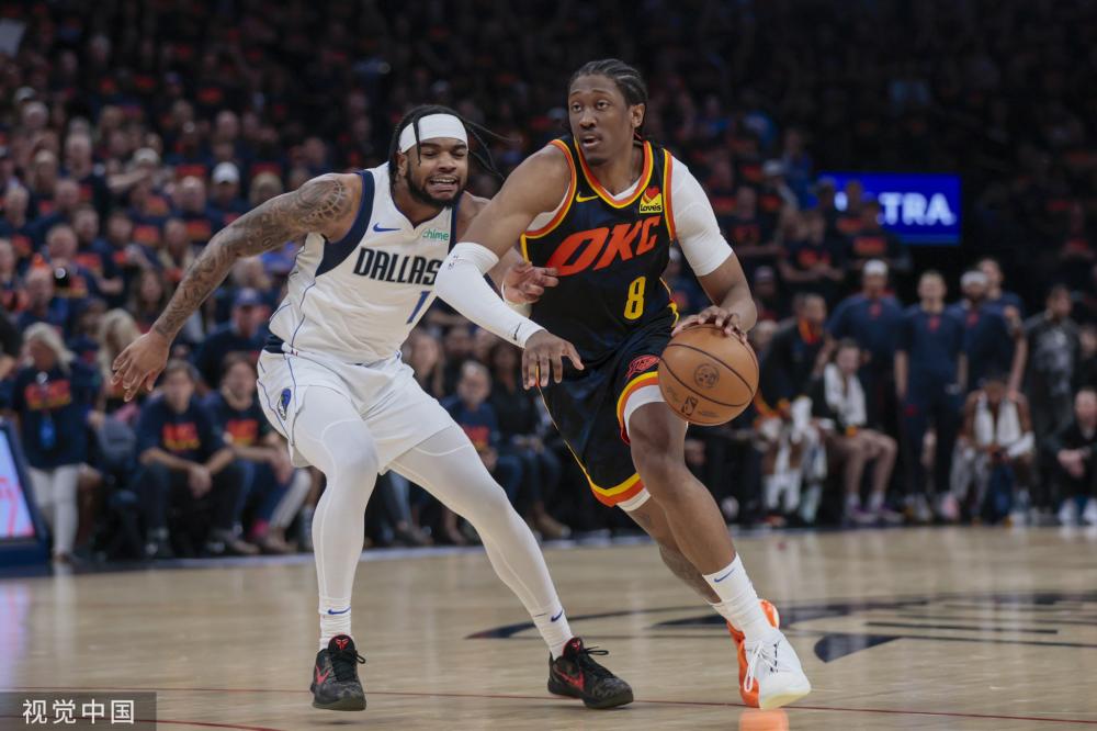 在此背景下 在此背景下